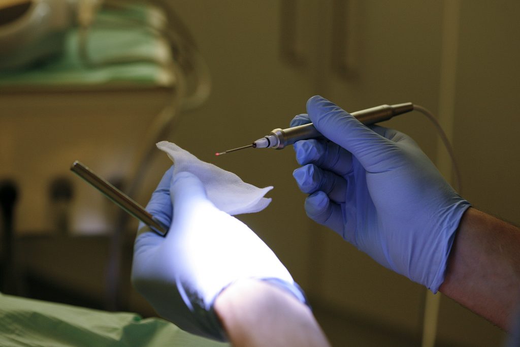 Il laser a diodo in odontoiatria